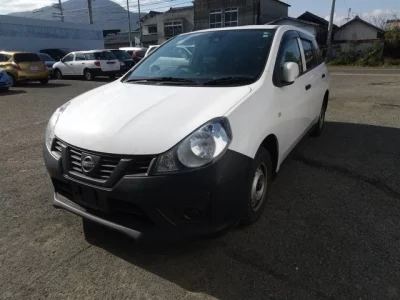 Nissan AD  с аукциона в Японии