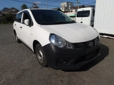 Nissan AD  с аукциона в Японии