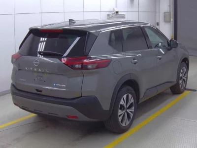 Nissan X-TRAIL  с аукциона в Японии