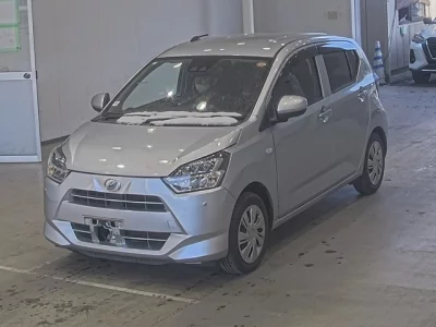 Daihatsu MIRA E S