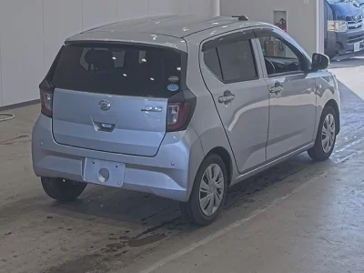 Daihatsu MIRA E S