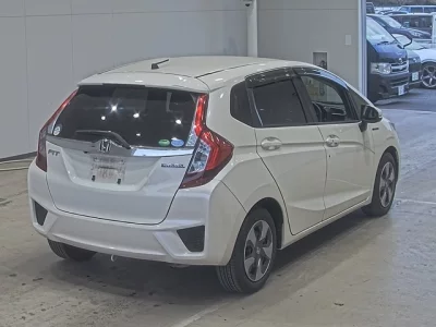 Honda FIT  с аукциона в Японии