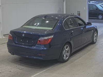 BMW 5-Series  с аукциона в Японии