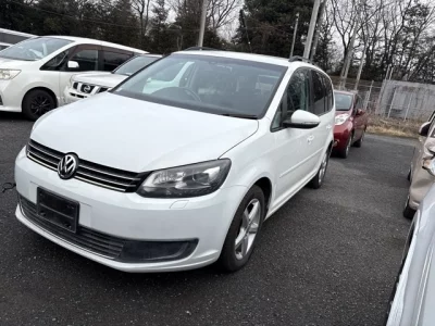 Volkswagen GOLF TOURAN