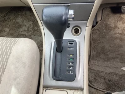 Toyota COROLLA RUNX  с аукциона в Японии