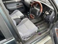 Toyota HILUX SURF лот № 1478 оценка 3  с аукциона в Японии 7