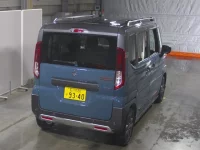 Suzuki SPACIA GEAR лот № 227 оценка 6  с аукциона в Японии 1