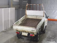 Suzuki CARRY TRUCK лот № 187 оценка R  с аукциона в Японии 1
