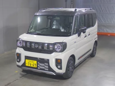 Suzuki SPACIA GEAR  с аукциона в Японии