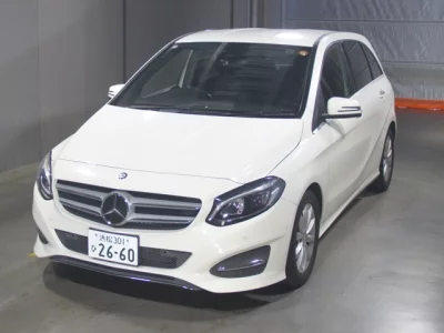 Mercedes-Benz B CLASS