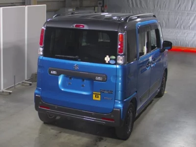 Suzuki SPACIA GEAR  с аукциона в Японии