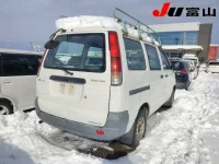 Toyota TOWN ACE VAN лот № 1017 оценка 3  с аукциона в Японии 4