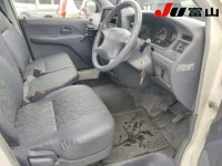 Toyota LITE ACE VAN лот № 1002 оценка R  с аукциона в Японии 5