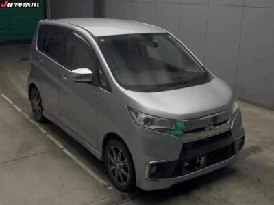 Mitsubishi EK CUSTOM