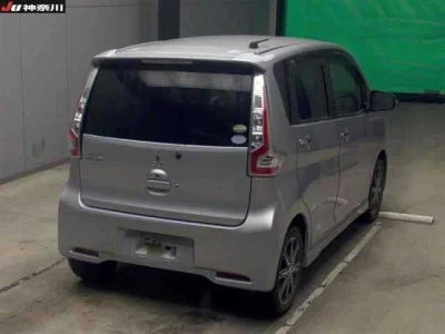 Mitsubishi EK CUSTOM