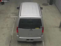 Suzuki WAGON R лот № 3004 оценка 4  с аукциона в Японии 4