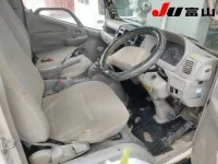 Toyota DYNA лот № 7005 оценка 3  с аукциона в Японии 5