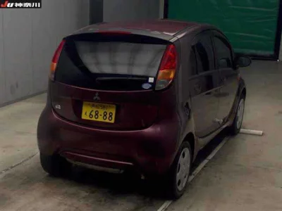 Mitsubishi I  с аукциона в Японии