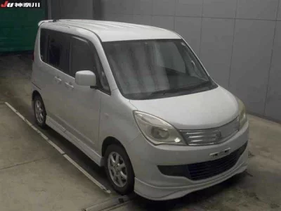 Mitsubishi DELICA D2