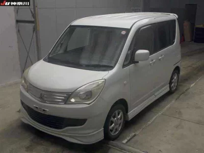 Mitsubishi DELICA D2