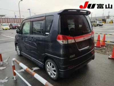 Mitsubishi DELICA D2