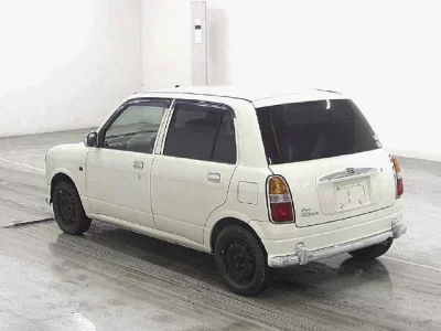Daihatsu MIRA