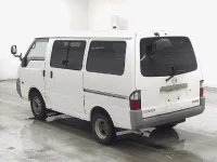 Mazda BONGO VAN лот № 5009 оценка R  с аукциона в Японии 1