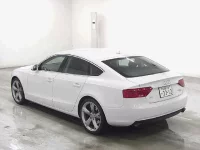 Audi A5 лот № 4039 оценка 4  с аукциона в Японии 1