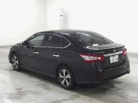 Nissan SYLPHY лот № 2055 оценка 3.5  с аукциона в Японии 1