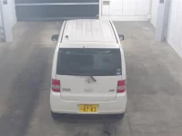 Toyota PIXIS SPACE лот № 1035 оценка 3  с аукциона в Японии 5