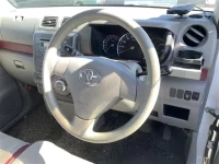 Toyota PIXIS SPACE лот № 1035 оценка 3  с аукциона в Японии 2