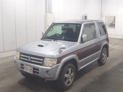 Mitsubishi PAJERO MINI