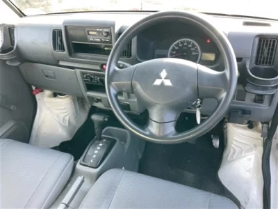 Mitsubishi MINICAB VAN