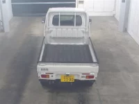 Toyota PIXIS TRUCK лот № 7033 оценка 4  с аукциона в Японии 5