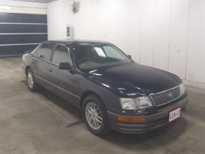 Toyota CELSIOR  с аукциона в Японии