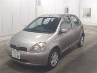 Toyota VITZ лот № 3532 оценка R  с аукциона в Японии 3