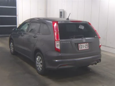 Honda STREAM  с аукциона в Японии