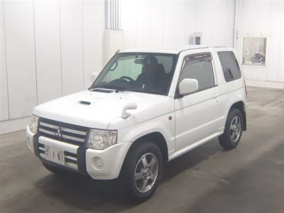 Mitsubishi PAJERO MINI