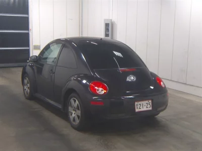 Volkswagen NEW BEETLE