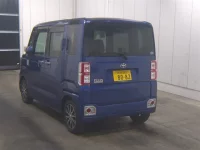 Toyota PIXIS MEGA лот № 7156 оценка 4  с аукциона в Японии 1