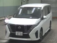 Nissan SERENA лот № 55 оценка RA  с аукциона в Японии 2