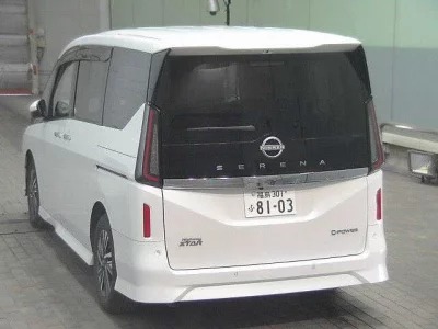 Nissan SERENA  с аукциона в Японии