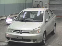 Toyota PLATZ лот № 36 оценка 3.5  с аукциона в Японии 2
