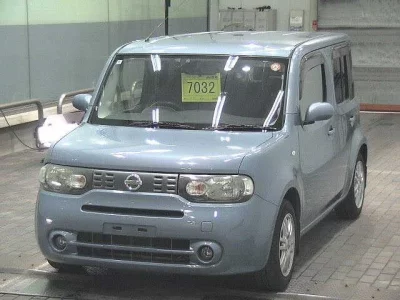 Nissan CUBE
