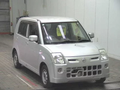 Nissan PINO