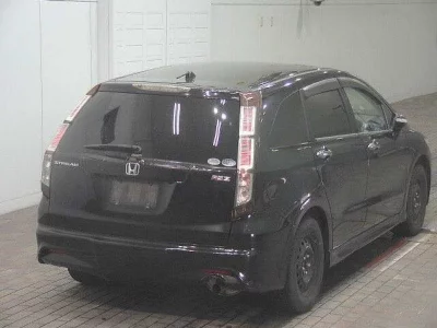 Honda STREAM  с аукциона в Японии