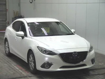 Mazda AXELA  с аукциона в Японии