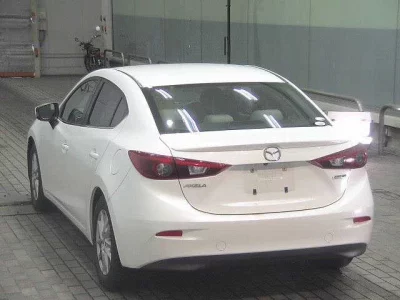 Mazda AXELA  с аукциона в Японии