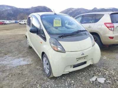 Mitsubishi I  с аукциона в Японии