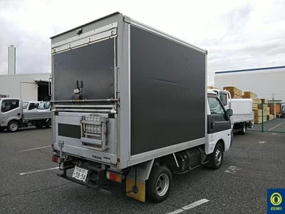 Mazda BONGO  с аукциона в Японии